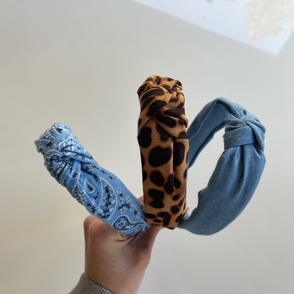 3 New Claire’s Knot Headbands - Picture 2 of 3